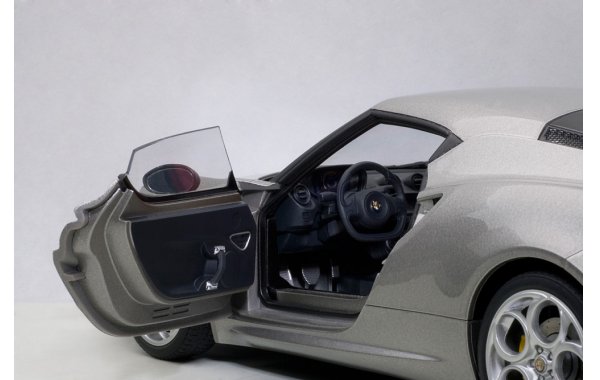 Bild 13 - Alfa Romeo 4C