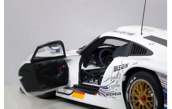 Bild 4 - Porsche 911 GT1 1997 Le Mans Stuck Boutsen Wollek #25