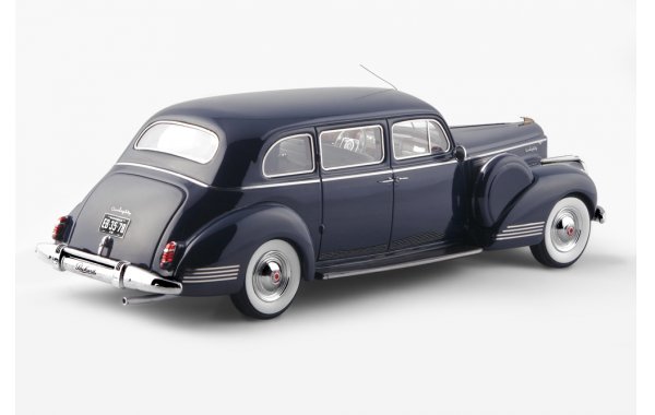 Bild 2 - Packard 180 Baujahr 1942