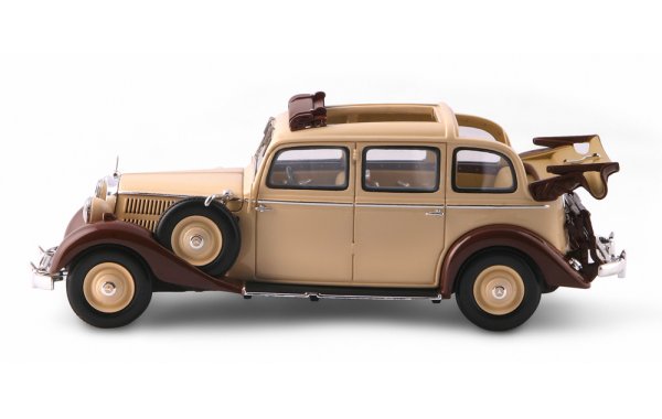 Bild 3 - Mercedes-Benz 260D Pullmann Landaulet