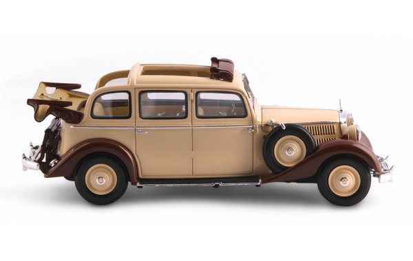 Bild 4 - Mercedes-Benz 260D Pullmann Landaulet