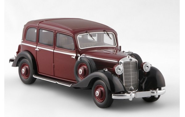 Bild 3 - Mercedes-Benz 260D Pullmann Landaulet