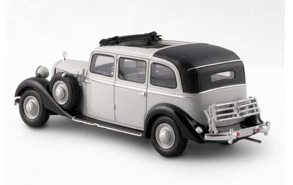 Bild 2 - Mercedes-Benz 260D Pullmann Landaulet