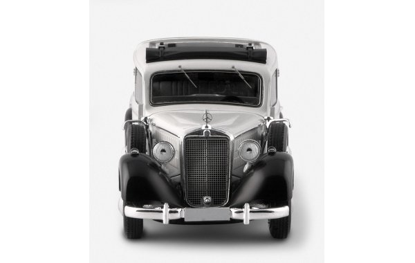 Bild 7 - Mercedes-Benz 260D Pullmann Landaulet