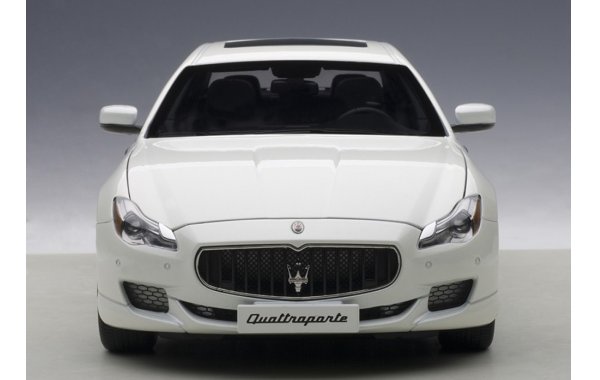 Bild 2 - Maserati Quattroporte GTS 2015