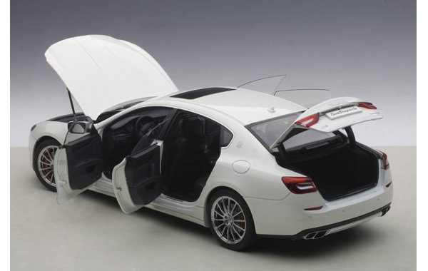 Bild 8 - Maserati Quattroporte GTS 2015