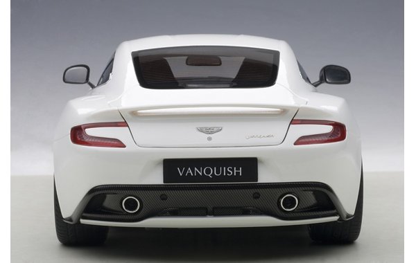 Bild 14 - Aston Martin Vanquish 2015
