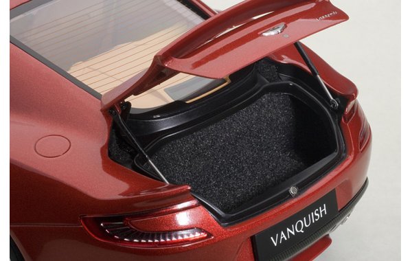 Bild 6 - Aston Martin Vanquish 2015
