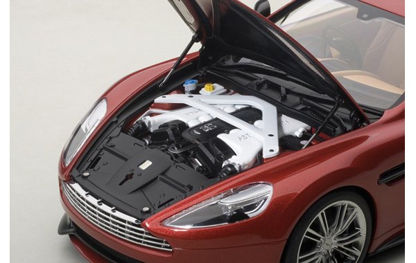 Bild 7 - Aston Martin Vanquish 2015