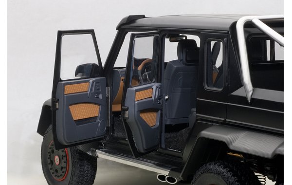 Bild 2 - Mercedes Benz G63 AMG 6x6 2013