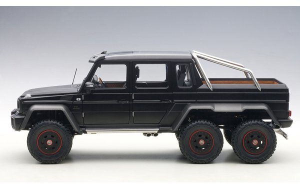 Bild 10 - Mercedes Benz G63 AMG 6x6 2013