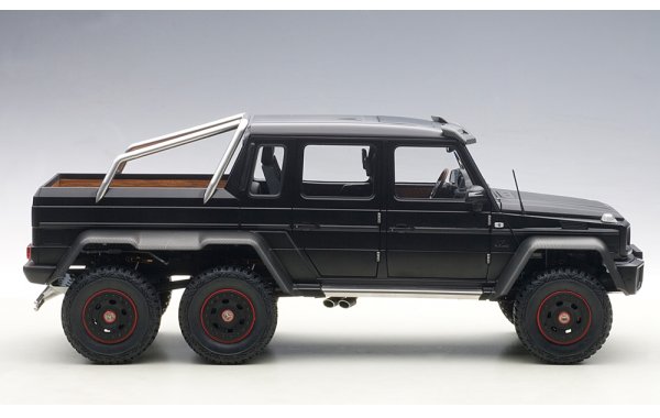 Bild 11 - Mercedes Benz G63 AMG 6x6 2013