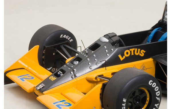 Bild 12 - LOTUS 99T Honda F1 Japanese GP 1987 Senna #12