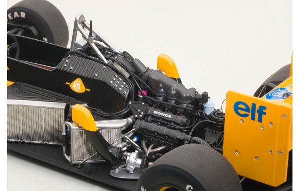 Bild 13 - LOTUS 99T Honda F1 Japanese GP 1987 Senna #12