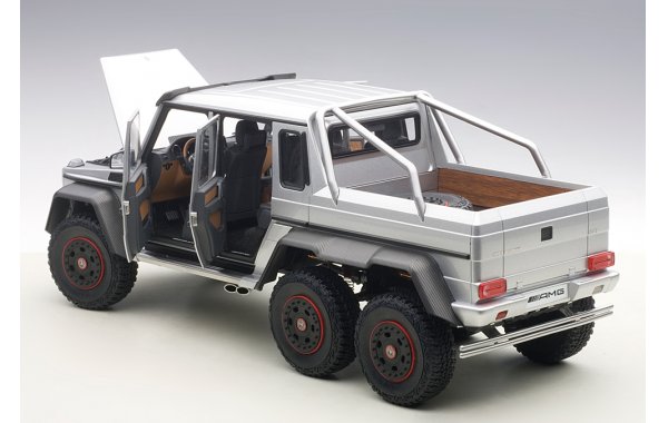 Bild 10 - Mercedes Benz G63 AMG 6x6 2013