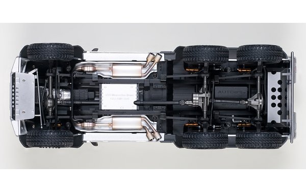 Bild 15 - Mercedes Benz G63 AMG 6x6 2013