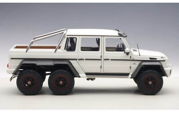 Bild 4 - Mercedes Benz G63 AMG 6x6 2013