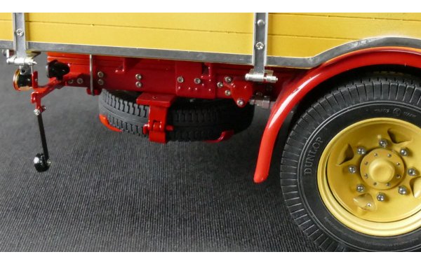 Bild 16 - Mercedes-Benz LO 2750 mit Pritschenaufbau 1933-1936