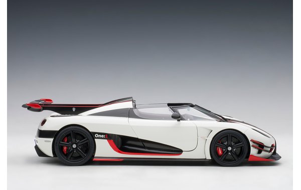 Bild 6 - Koenigsegg One 1 Composite Model 2014
