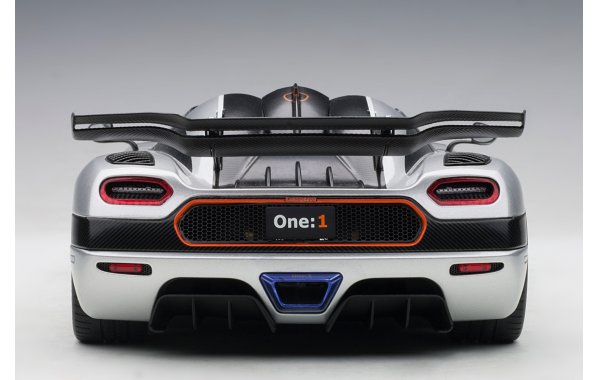 Bild 6 - Koenigsegg One:1