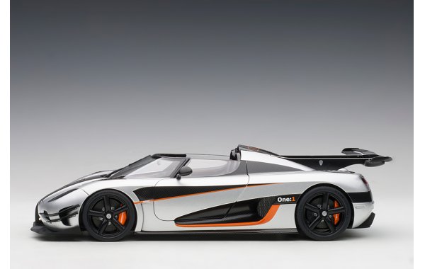 Bild 9 - Koenigsegg One:1