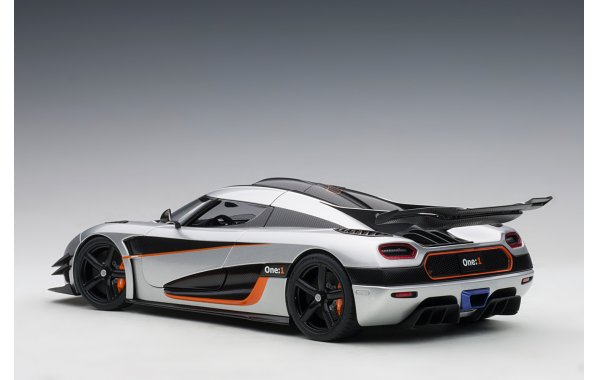 Bild 10 - Koenigsegg One:1