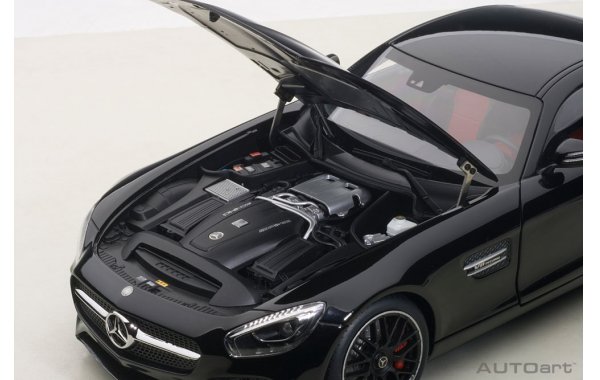 Bild 3 - Mercedes Benz AMG GT-S