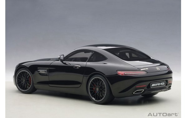 Bild 9 - Mercedes Benz AMG GT-S