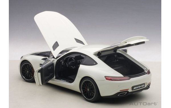 Bild 7 - Mercedes Benz AMG GT-S 1/18 Modellauto