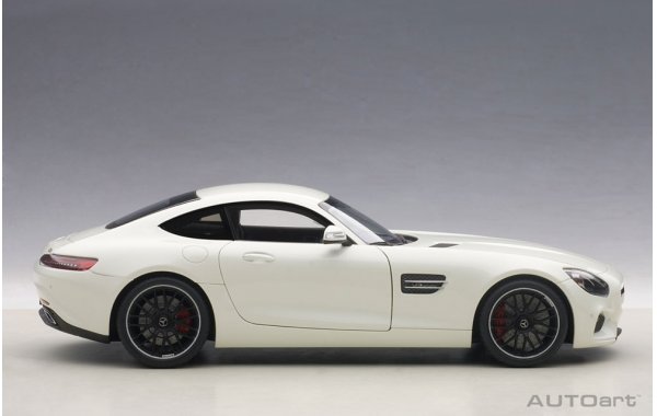 Bild 12 - Mercedes Benz AMG GT-S 1/18 Modellauto
