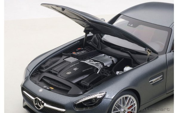 Bild 4 - Mercedes Benz AMG GT-S 1/18 Modellauto