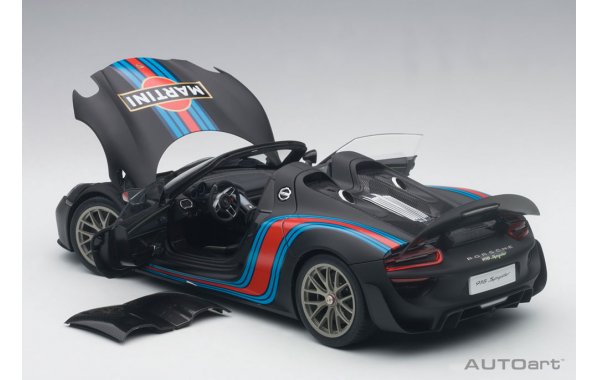 Bild 5 - Porsche 918 Spyder Weissach Package 2013