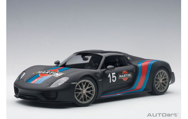 Bild 7 - Porsche 918 Spyder Weissach Package 2013