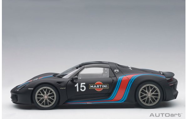 Bild 9 - Porsche 918 Spyder Weissach Package 2013