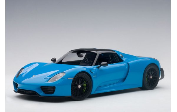 Bild 8 - Porsche 918 Spyder Weissach Package 2013
