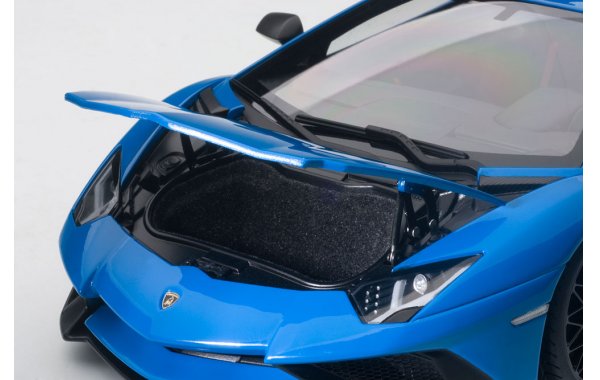 Bild 3 - Lamborghini Aventador LP750-4 SV