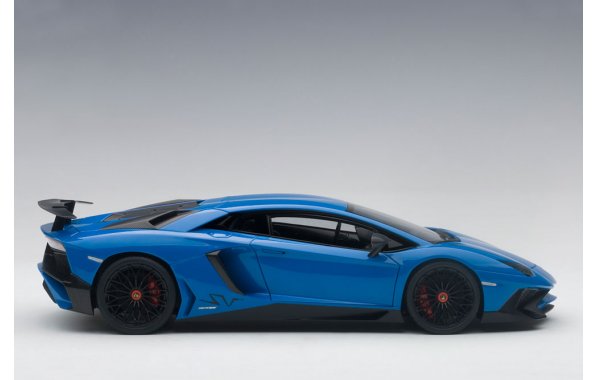 Bild 10 - Lamborghini Aventador LP750-4 SV