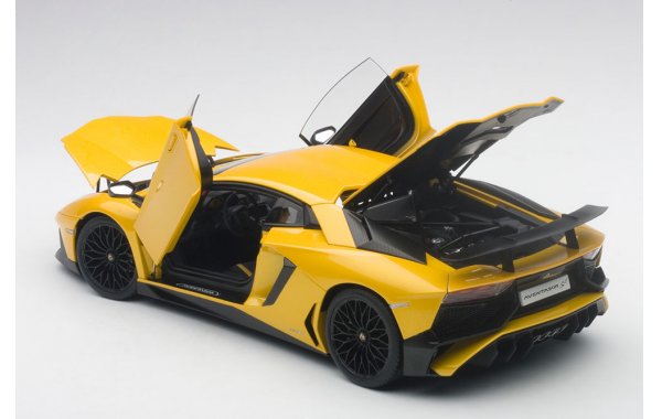 Bild 5 - Lamborghini Aventador LP750-4 SV