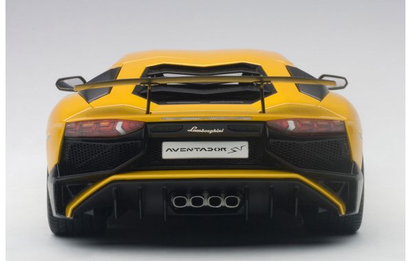 Bild 12 - Lamborghini Aventador LP750-4 SV