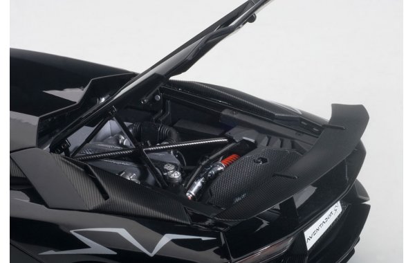Bild 3 - Lamborghini Aventador LP750-4 SV