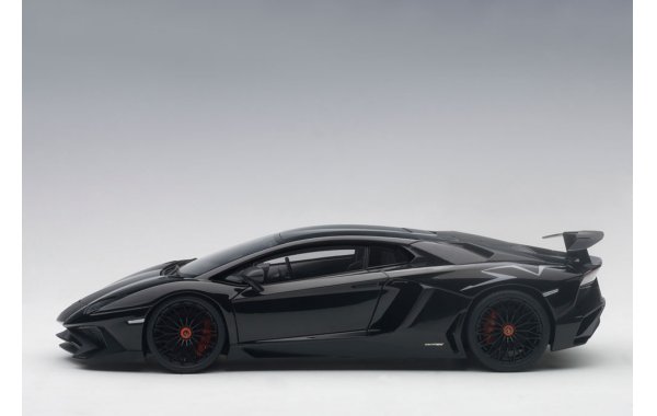 Bild 8 - Lamborghini Aventador LP750-4 SV
