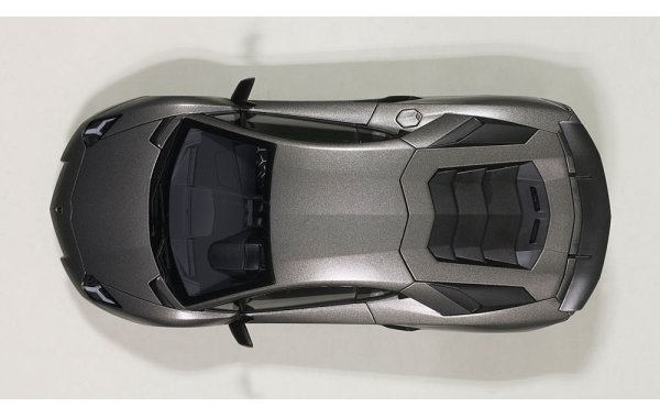 Bild 2 - Lamborghini Aventador LP750-4 SV