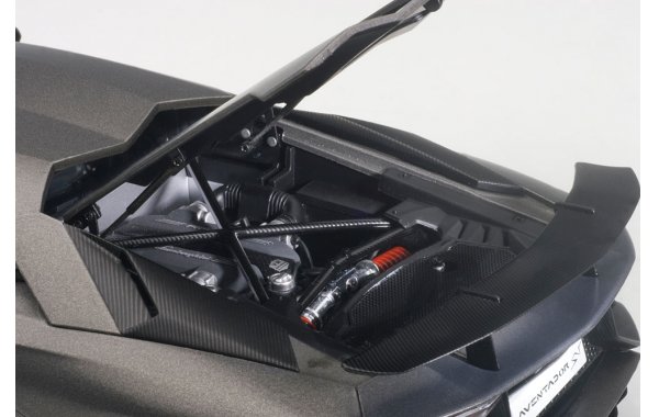 Bild 4 - Lamborghini Aventador LP750-4 SV