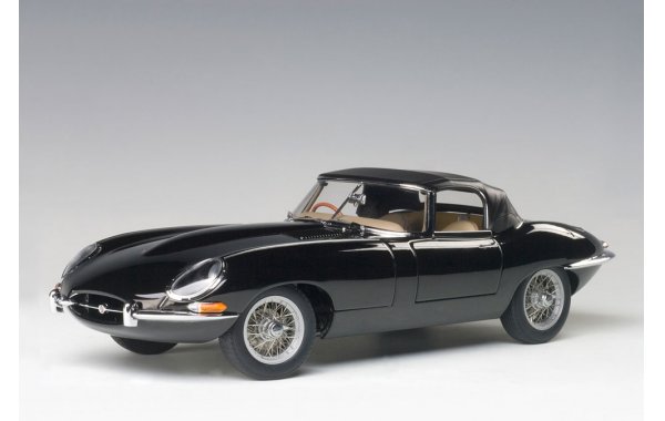 Bild 4 - Jaguar E-Type Roadster Serie 1