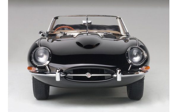 Bild 8 - Jaguar E-Type Roadster Serie 1