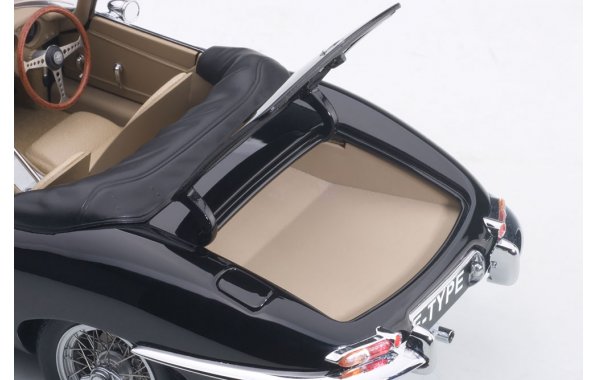 Bild 17 - Jaguar E-Type Roadster Serie 1