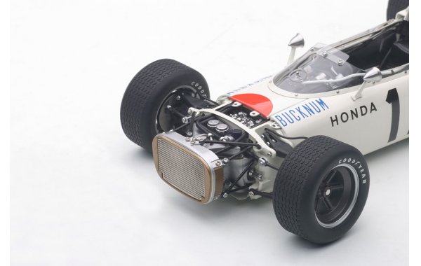 Bild 2 - Honda RA272 F1 Grand Prix Mexico 1965 Bucknum #12