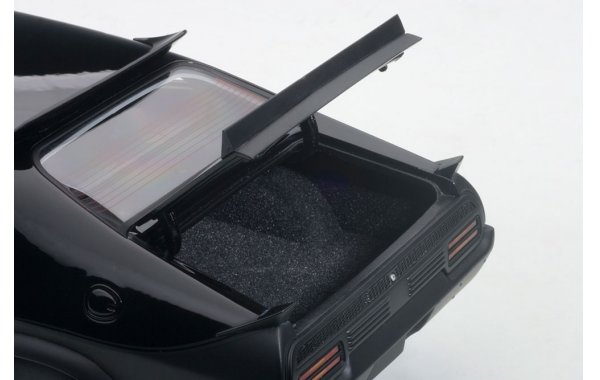 Bild 2 - Ford XB Falcon Black Interceptor