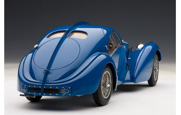 Bild 9 - Bugatti Typ 57 SC Atlantic Speichenrder Chrom