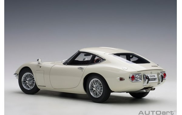 Bild 2 - Toyota 2000 GT Coupe 1965 Speichenrder